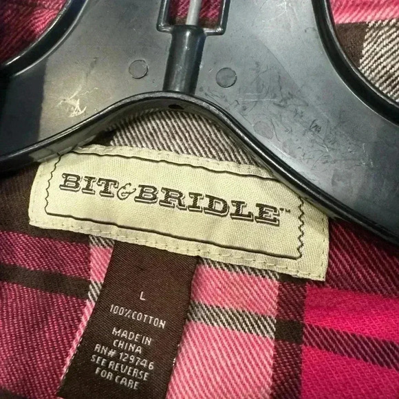 Bit & Bridle women’s snap down plaid shirt pink, brown & white size large - Picture 6 of 10